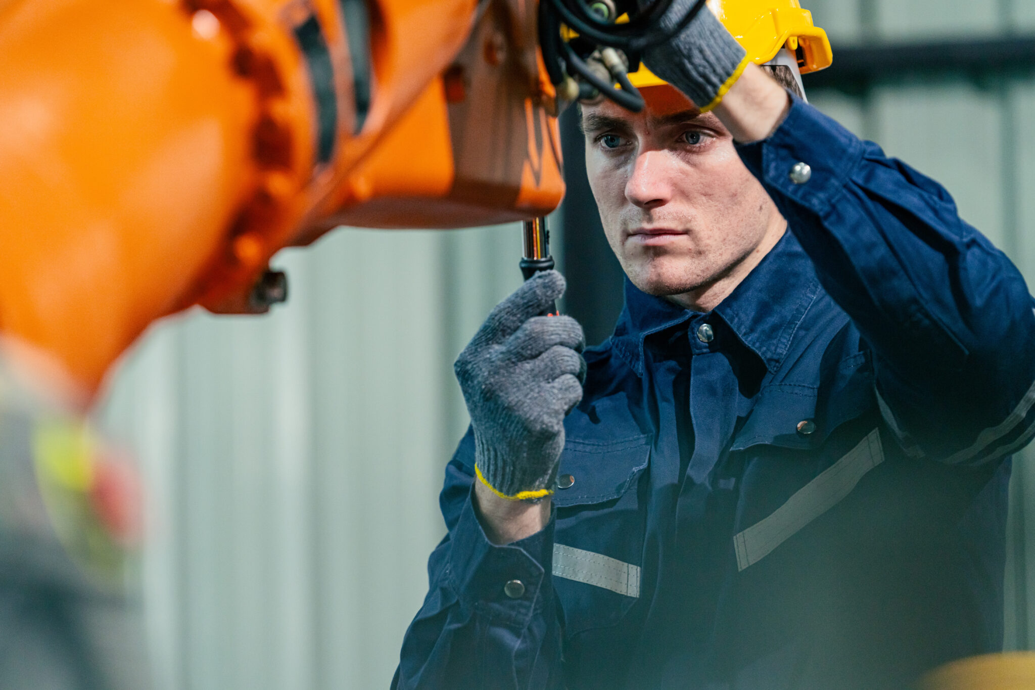 Maintenance Engineer Ropot Industrial Robotics Repair & Maintenance | On-site & Remote Diagnostics
