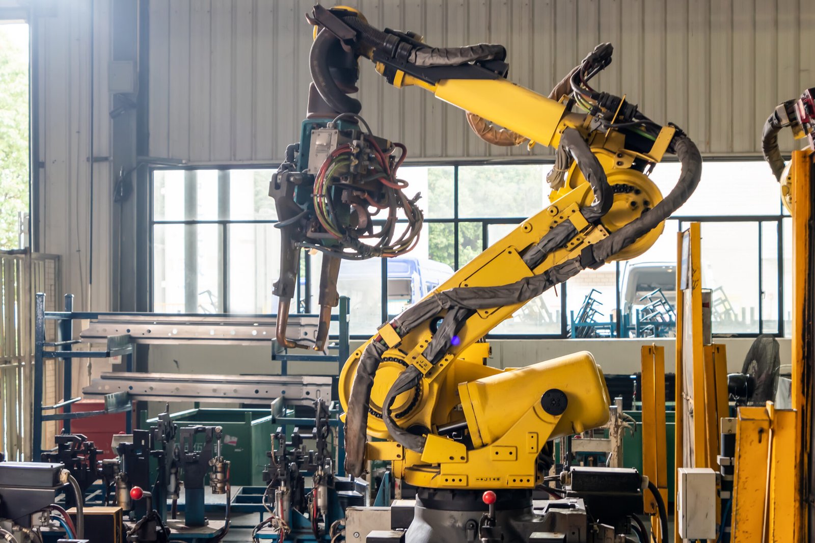 Routine Maintenance Tasks for Articulated Robots