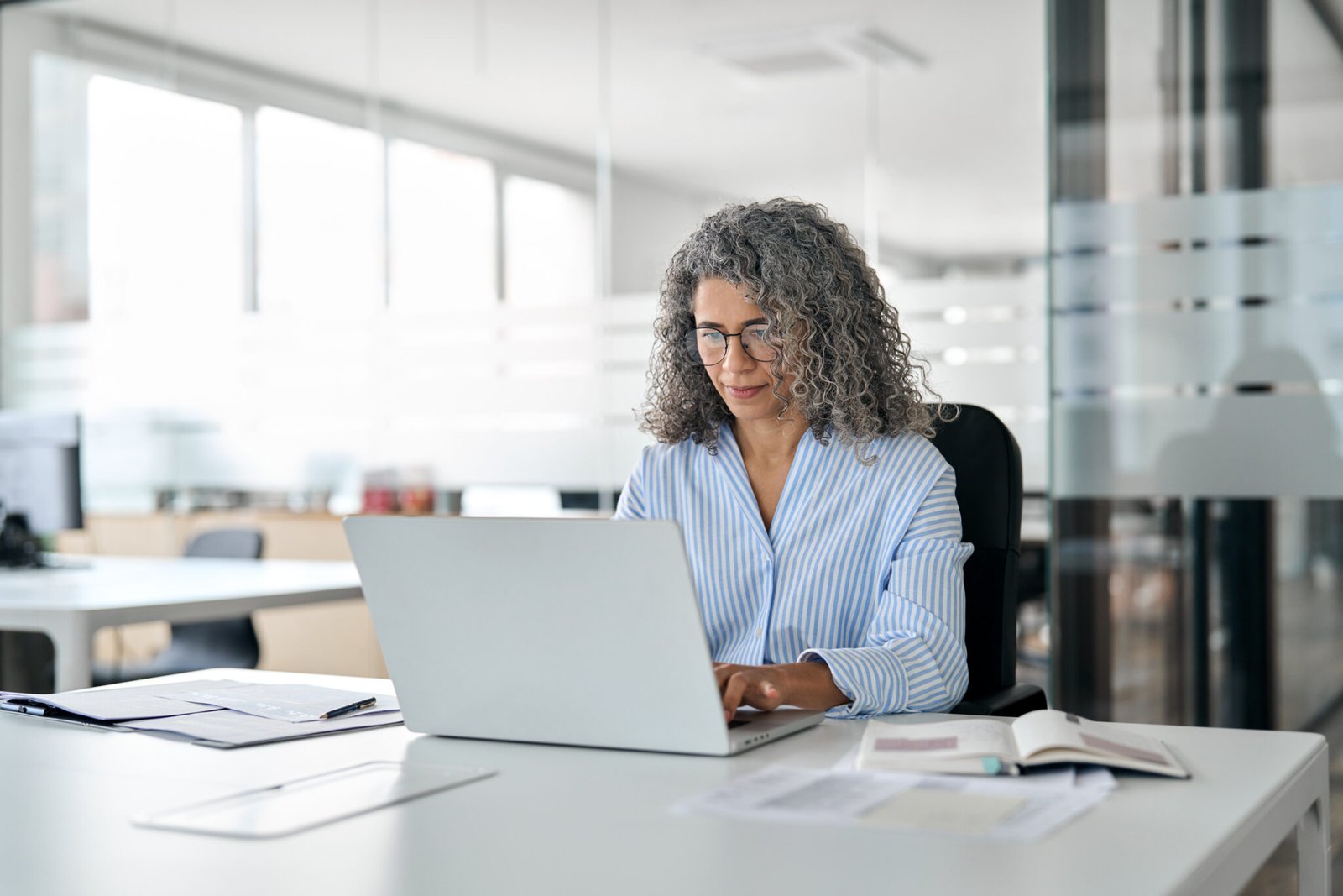 How Can E-commerce Automation Solutions Revolutionize Your Workforce