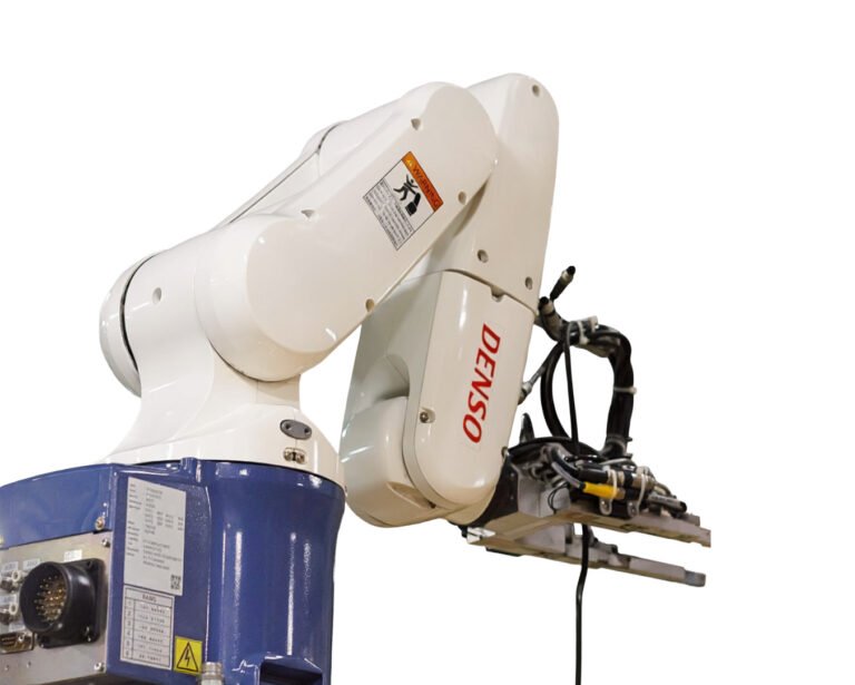 Used DENSO VP-6242 E/GM industrial robot