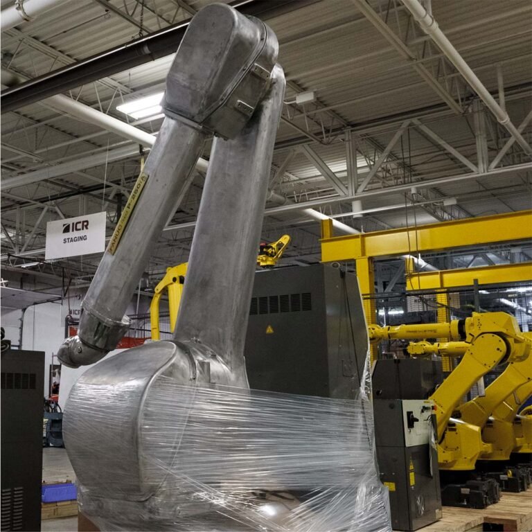 Used FANUC P-250iA/15 industrial robot